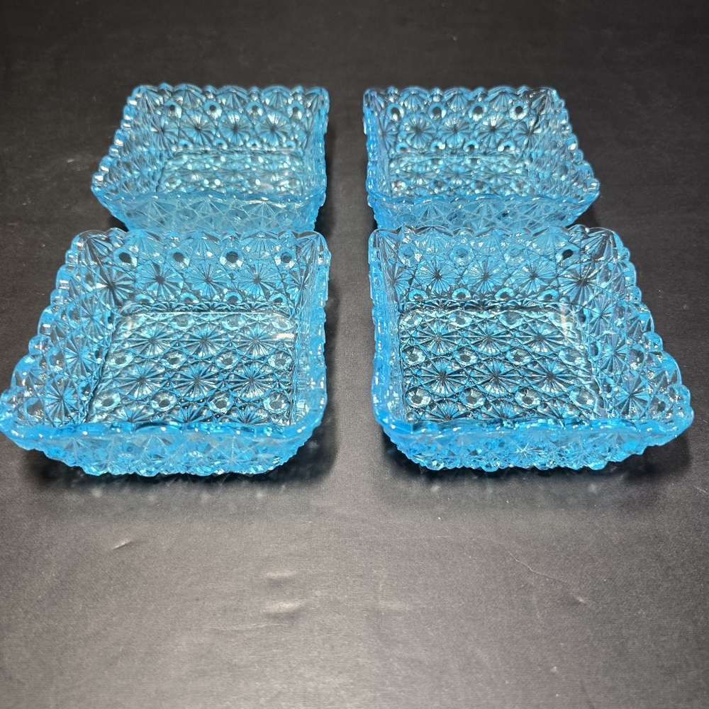 4 Daisy And Button Blue Sauce Dish LG Wright Glass Vintage Trinket Dishes 4"